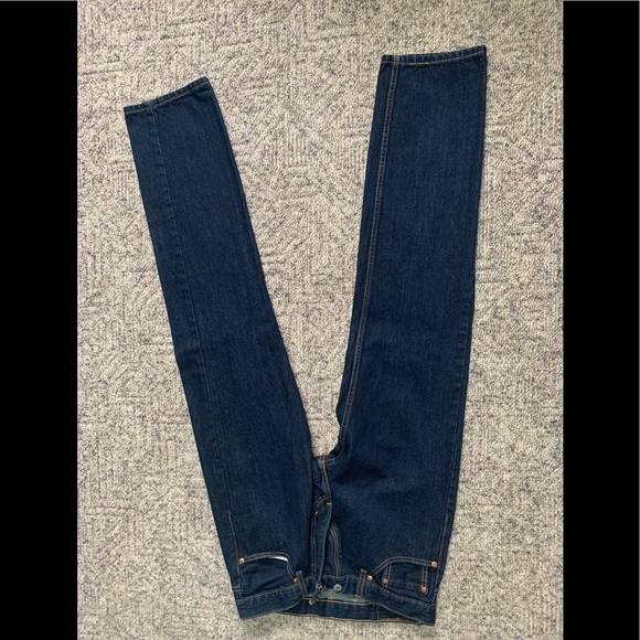 Levi jeans - Picture 1 of 3